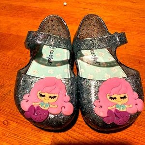 Little girls mermaid jellies